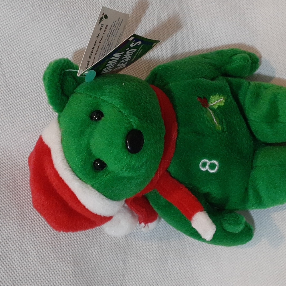 NWT Ripken Jr 8 Vintage Bamm Beano's Holiday Beanie Bear 1998 Collectible